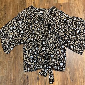 Women’s Cheetah Print Top